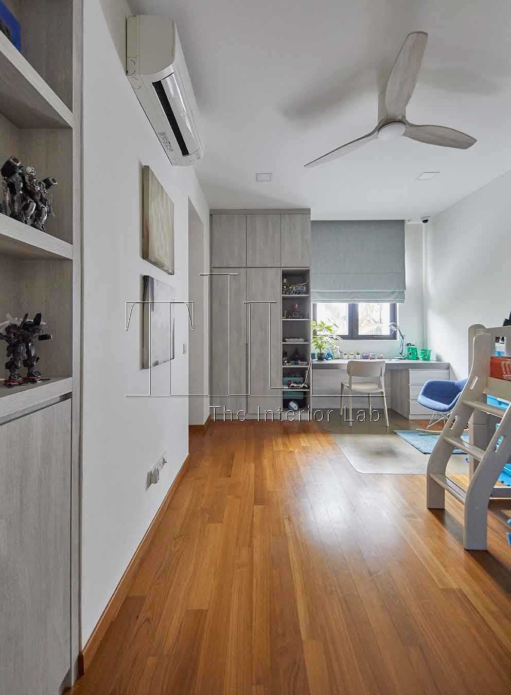 Contemporary Kids Room with Parquet Floor and Window Seat