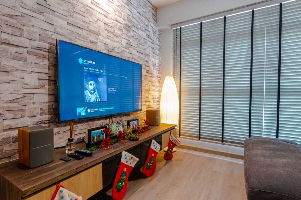 Modern Living Room with Vinyl Flooring and TV Console