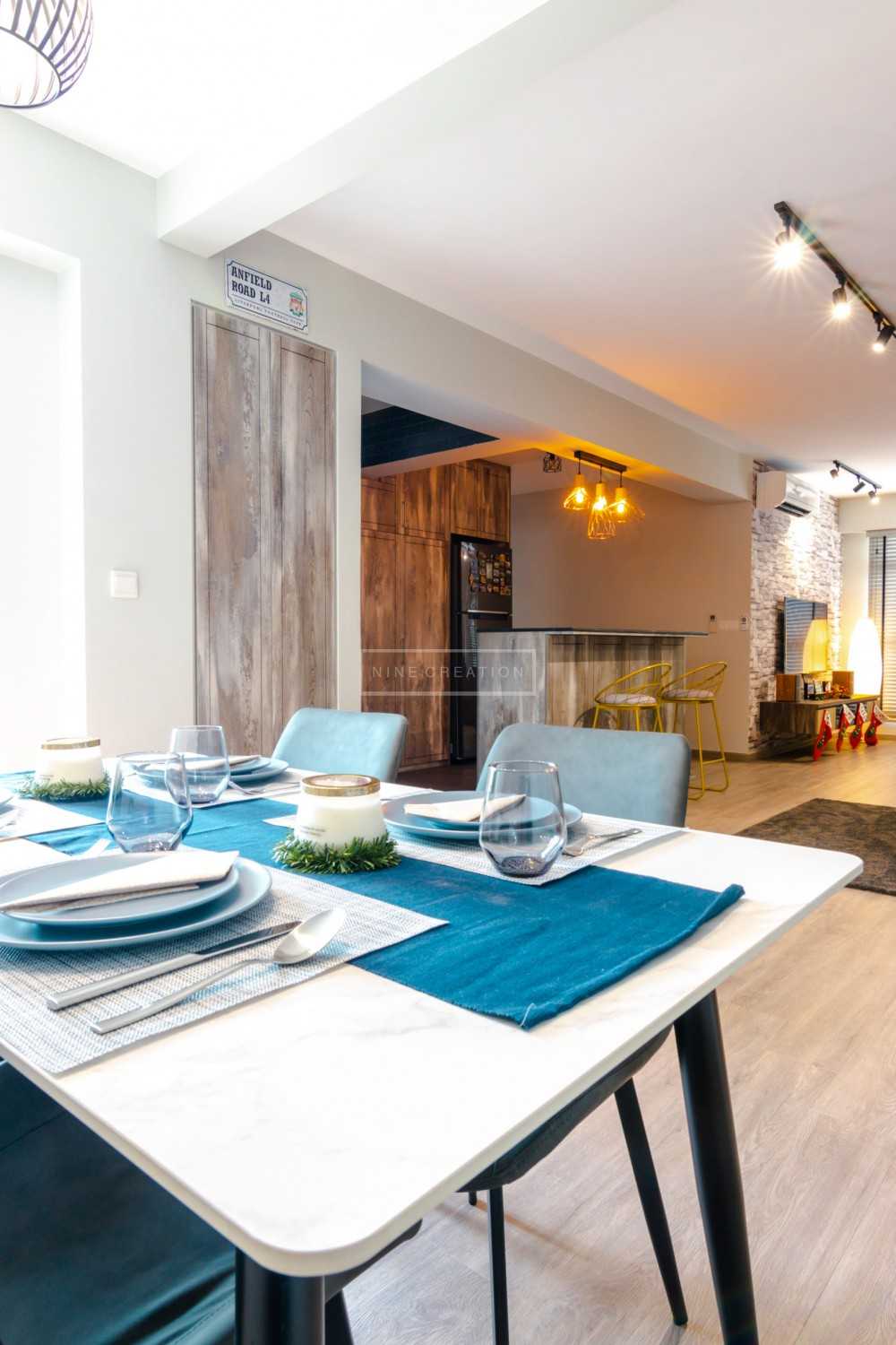 Modern Dining Room with Downlights and Dining Table