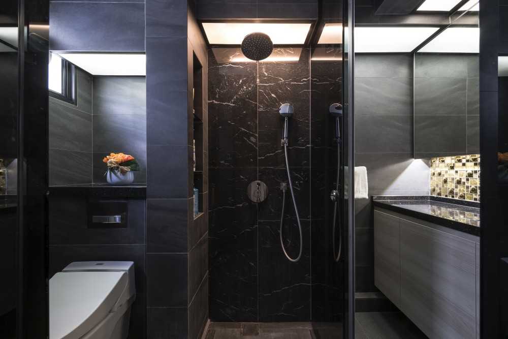 Modern Bathroom with Countertop and Homogeneous Tiles