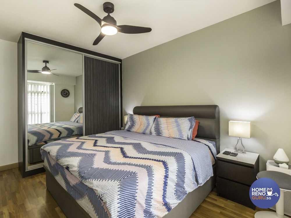 Modern Bedroom with Wardrobe and Sliding Wardrobe