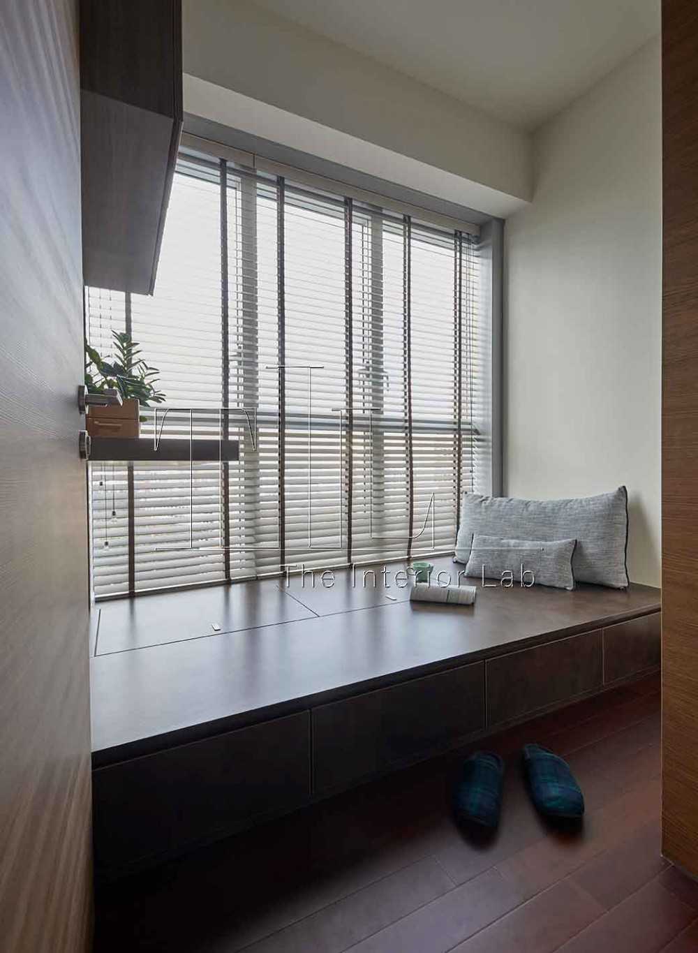 Modern Home Office with Parquet Floor and Window Seat