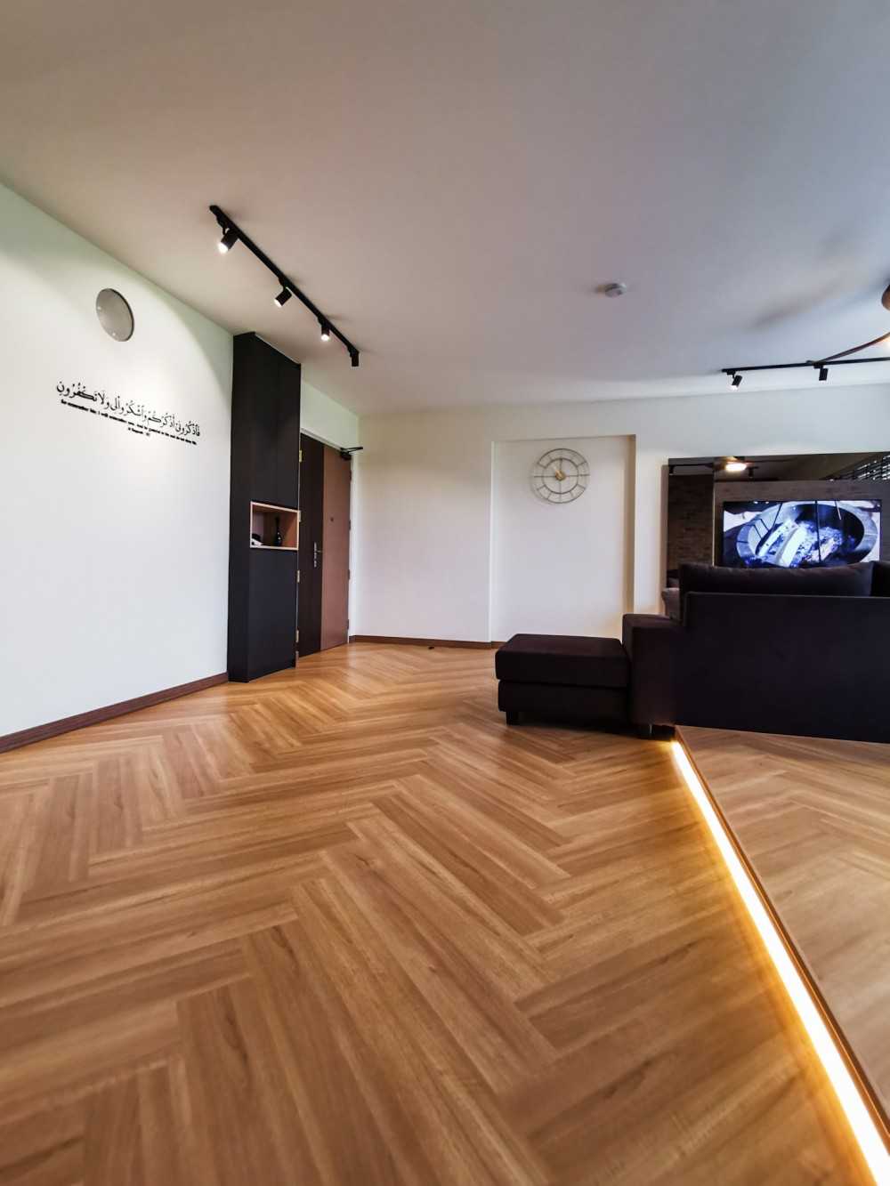 Contemporary Entryway with Vinyl Flooring and Shoe Cabinets
