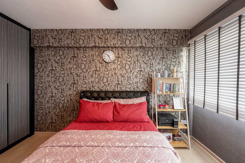 Contemporary Bedroom with Bookshelf and Wardrobe
