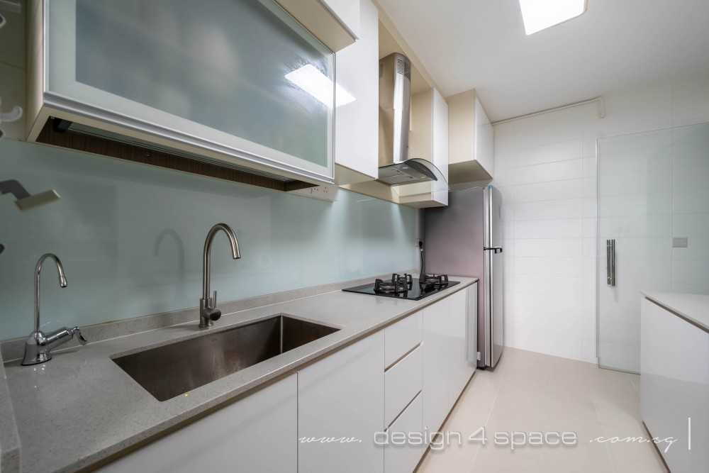 Contemporary Kitchen with Homogeneous Tiles and Kitchen Window