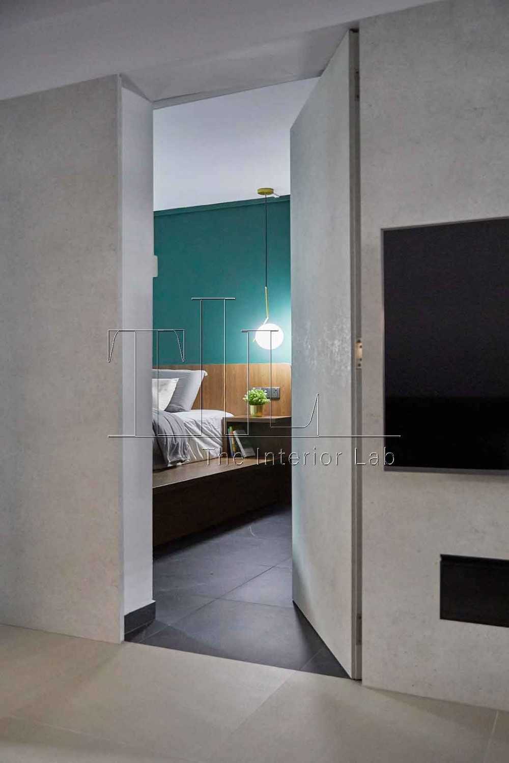 Contemporary Bedroom with Homogeneous Tiles and Feature Wall