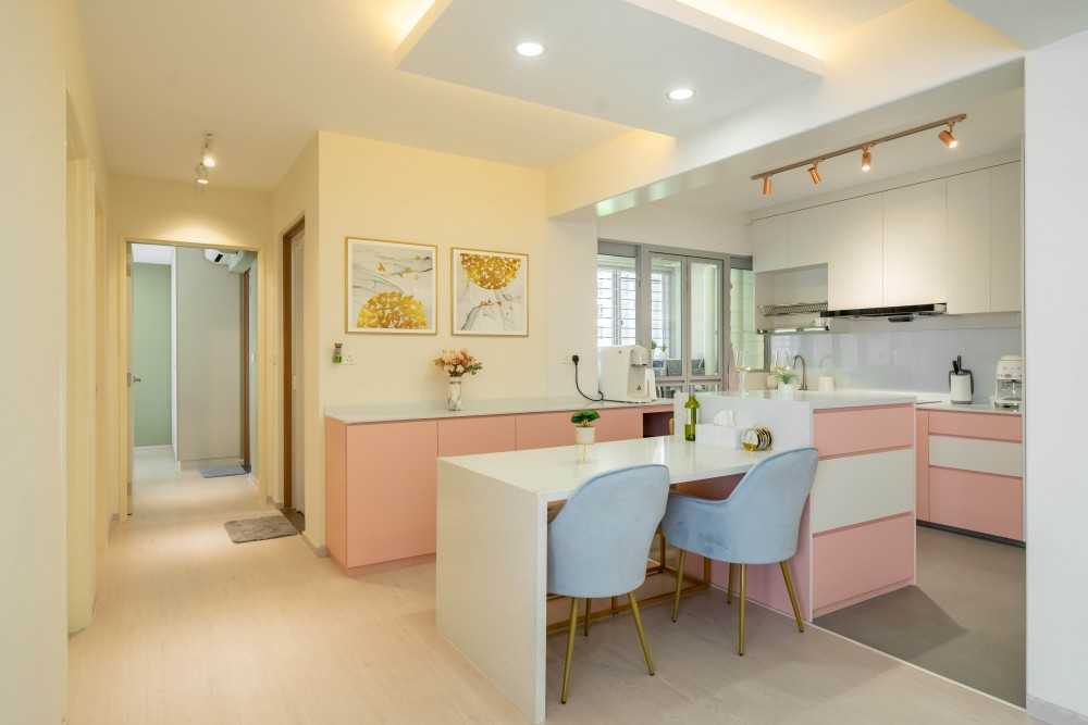 Modern Kitchen with Kitchen Window and Kitchen Island