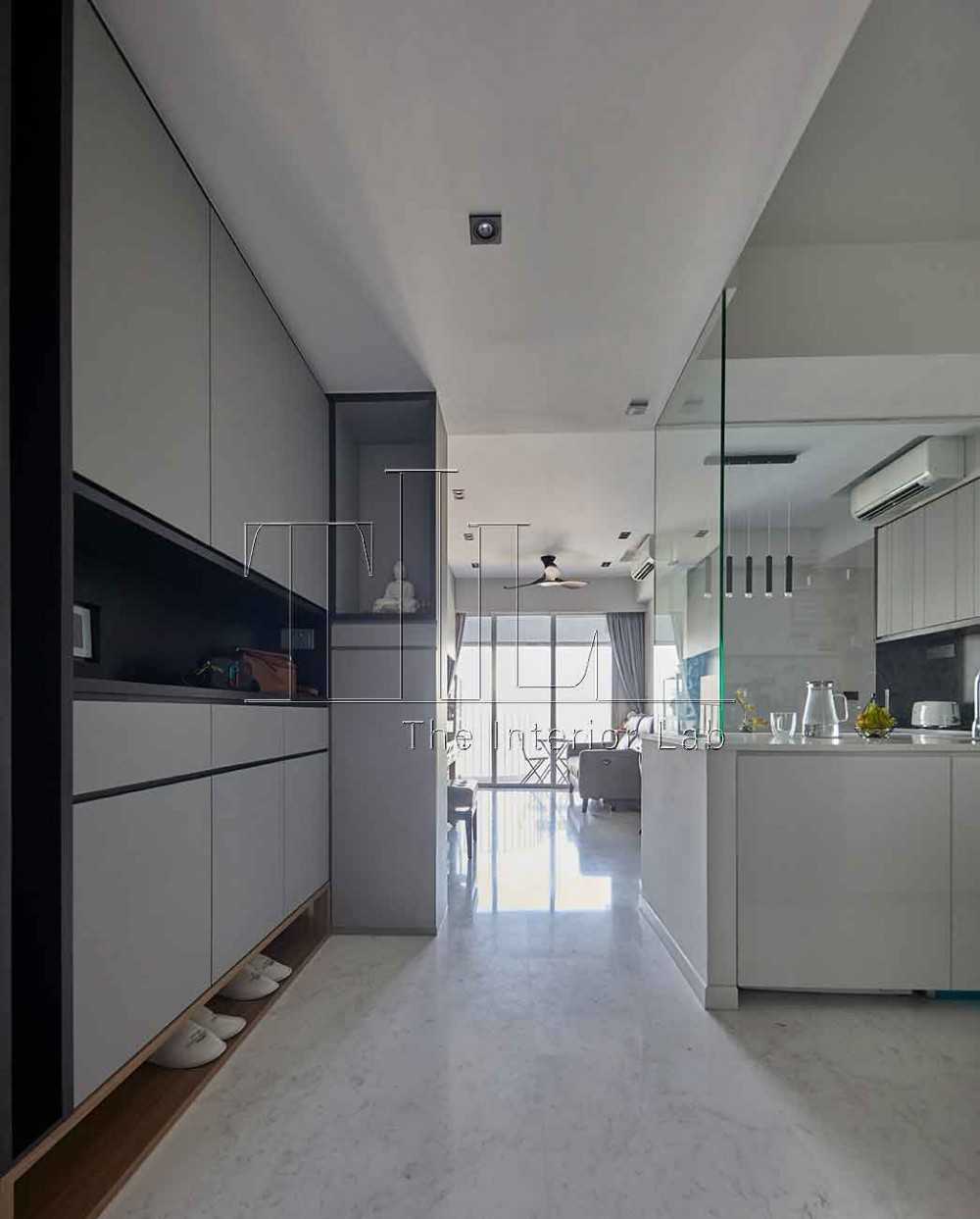 Contemporary Foyer with Countertop and Feature Wall