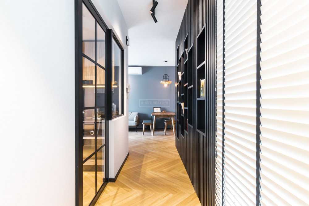 Contemporary Dining Room with Dining Table and Lighting