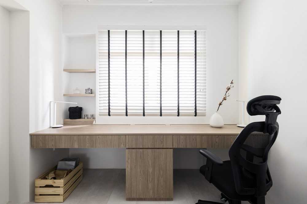 Minimalist Study with Drop Ceiling and Computer