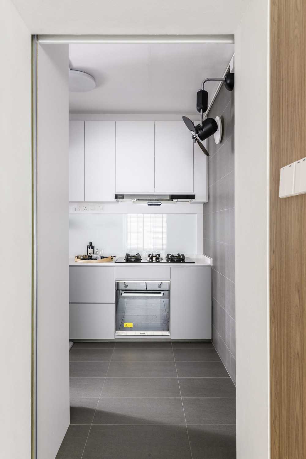 Minimalist Kitchen with Countertop and Marble Floor