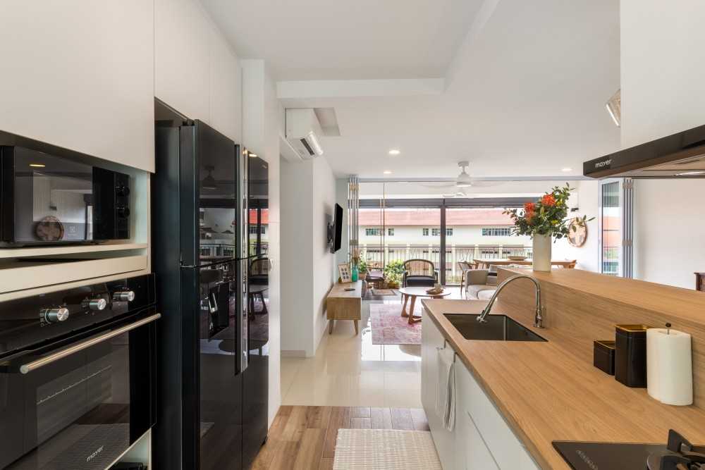 Scandinavian Kitchen with Vinyl Flooring and Wood Flooring