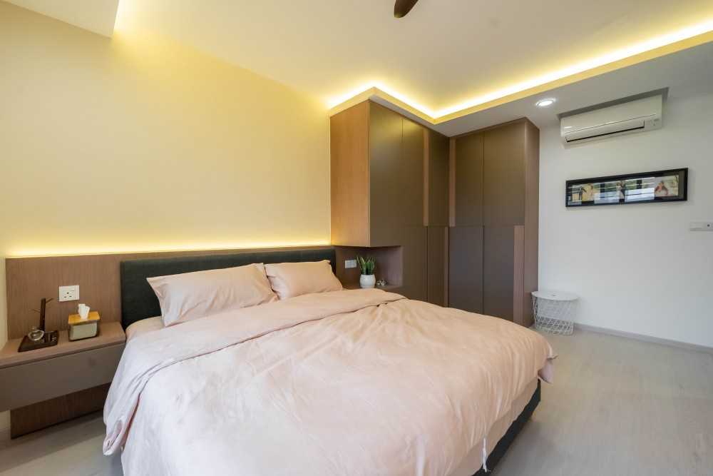 Contemporary Bedroom with Vinyl Flooring and Wood Flooring