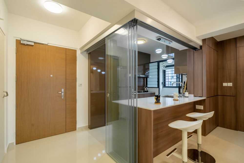 Contemporary Kitchen with Kitchen Window and Kitchen Island
