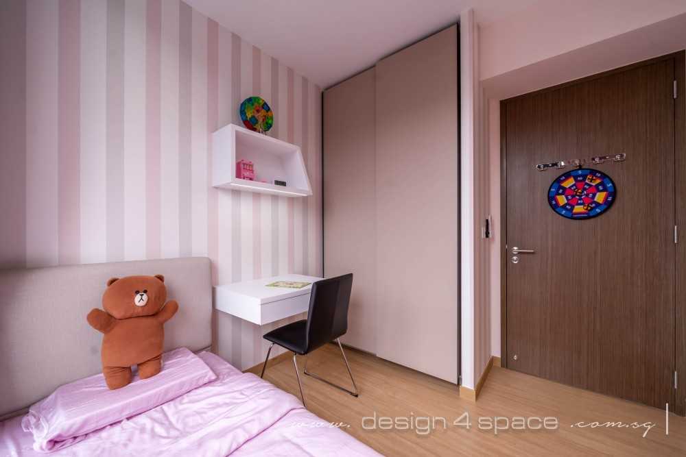 Contemporary Bedroom with Wardrobe and Sliding Wardrobe