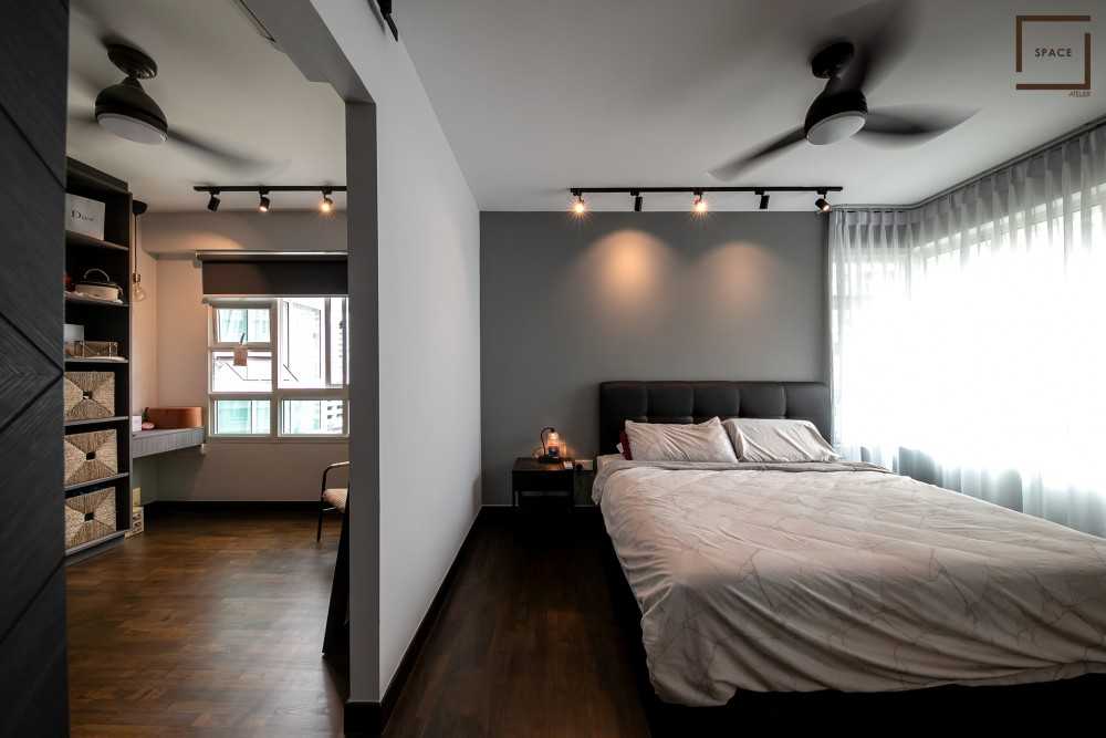 Contemporary Bedroom with Wardrobe and Sliding Wardrobe