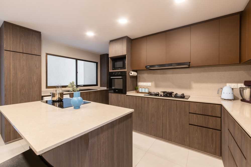 Minimalist Kitchen with Granite Floor and Marble Floor