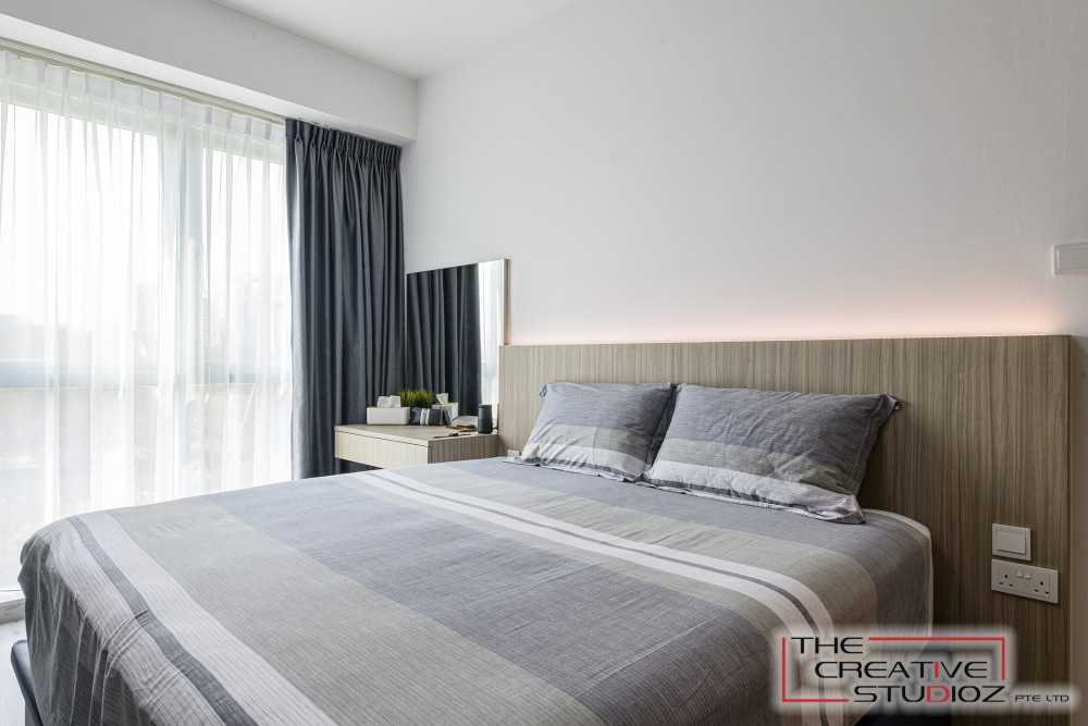 Scandinavian Bedroom with Vinyl Flooring and Bedroom Dresser