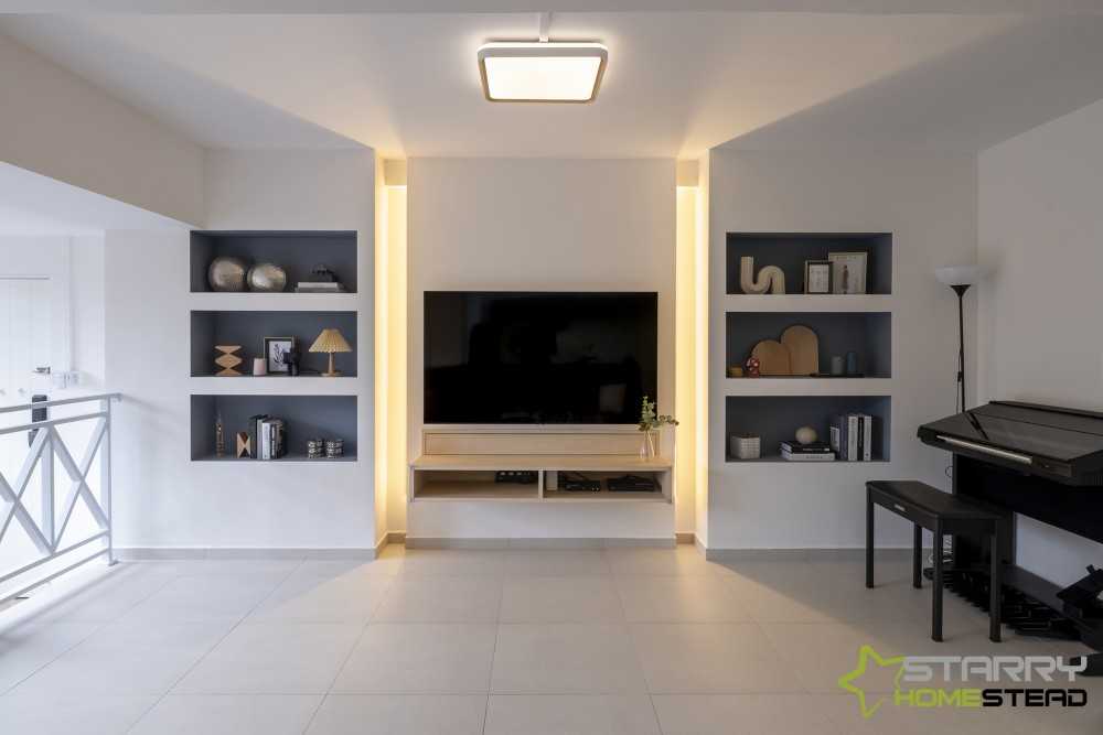 Modern Living Room with Sofa and TV