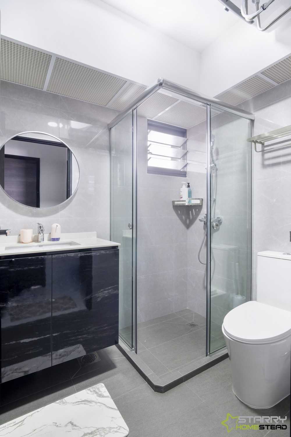 Modern Bathroom with Shower Screen and Toilet Bowl