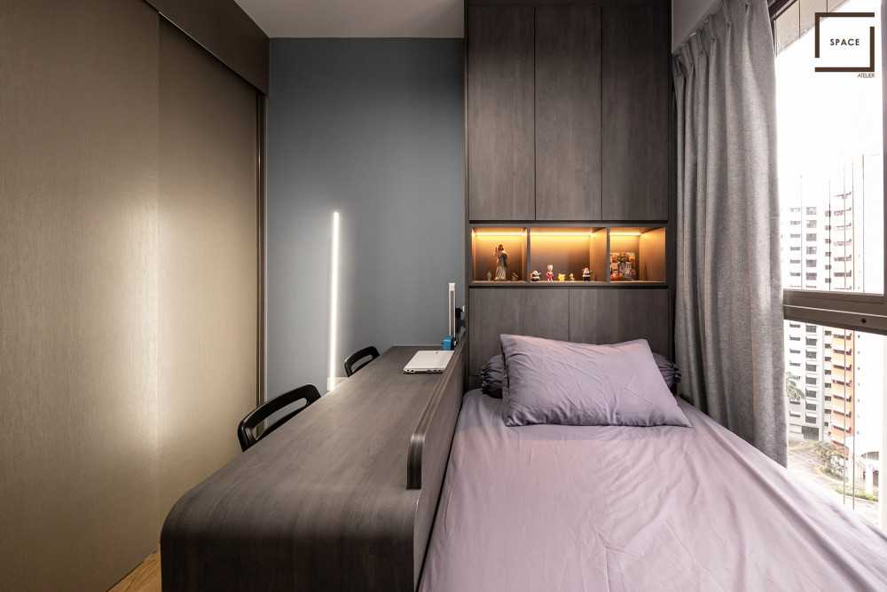 Contemporary Bedroom with Vinyl Flooring and Flooring