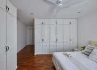 Minimalist Bedroom at Parbury Hill