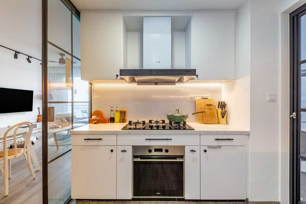 Scandinavian Kitchen with Countertop and Vinyl Flooring