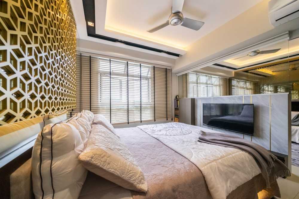 Modern Living Room with Vinyl Flooring and Homogeneous Tiles