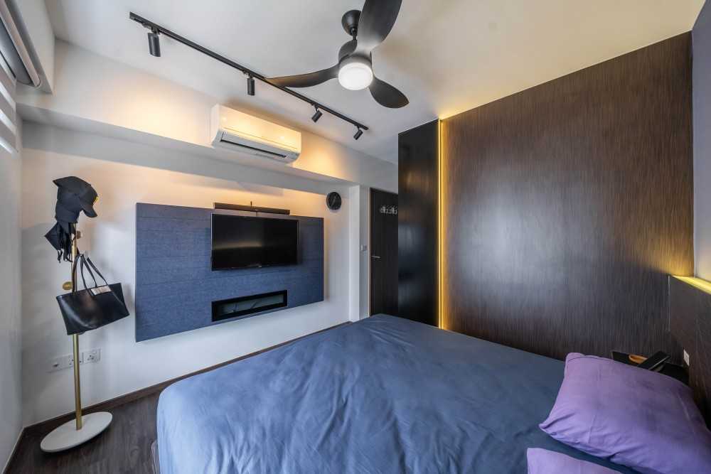 Modern Bedroom with Vinyl Flooring and Wood Flooring