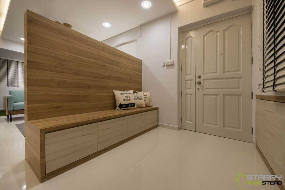 Scandinavian Entryway with Settee and Sofa
