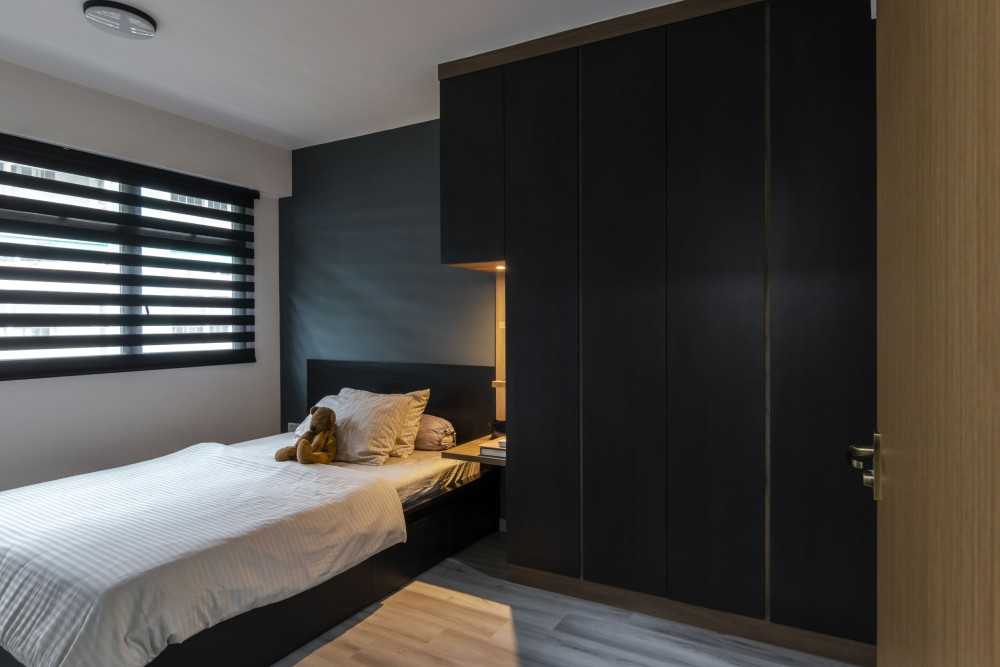 Modern Bedroom with Vinyl Flooring and Wood Flooring