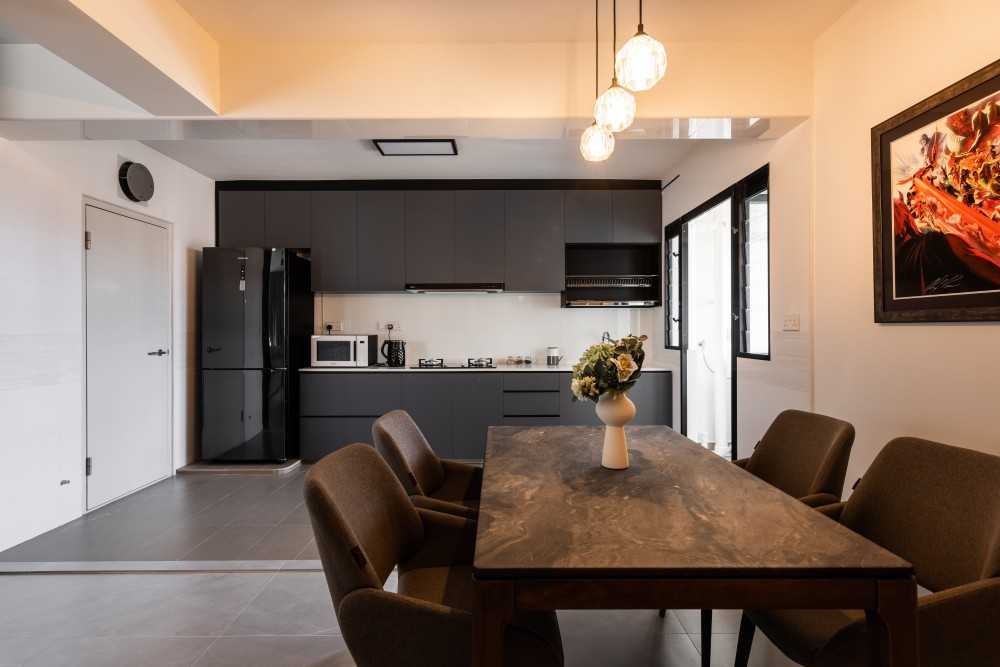 Contemporary Dining Room with Open Kitchen and Dining Table