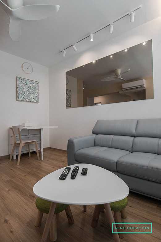 Modern Living Room with Mirror and Sofa
