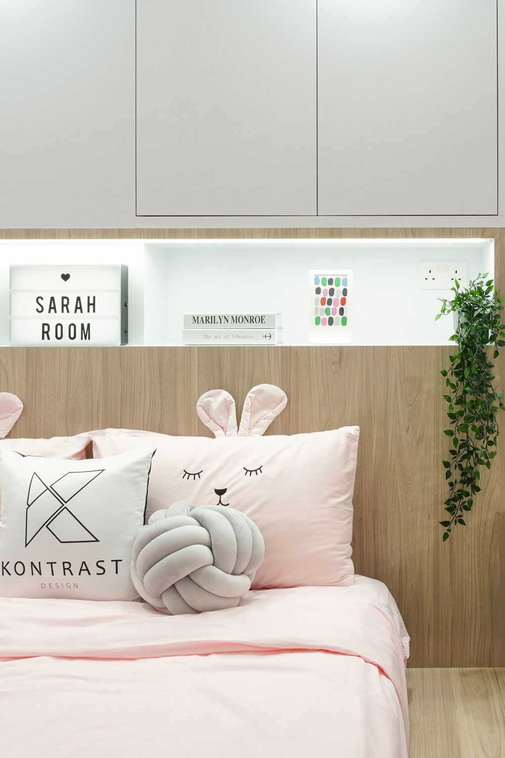 Scandinavian Kids Room with Bookshelf and Platform Bed