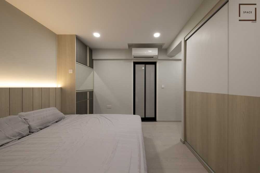 Scandinavian Bedroom with Vinyl Flooring and Ceiling Light