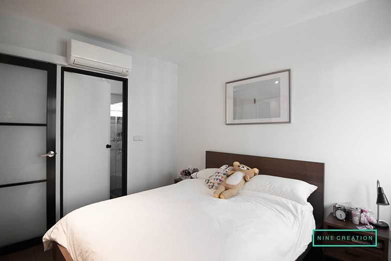 Asian Bedroom with Vinyl Flooring and Wardrobe