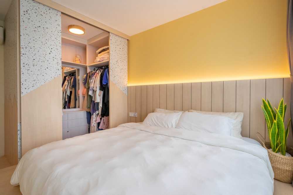 Scandinavian Bedroom with Platform Bed and Vinyl Flooring