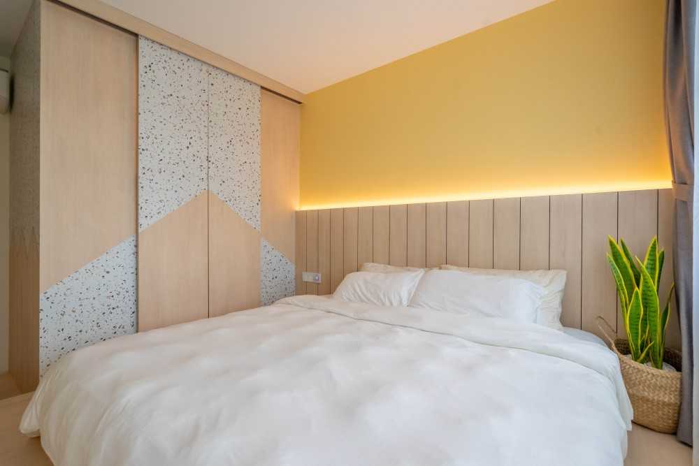 Scandinavian Bedroom with Platform Bed and Vinyl Flooring