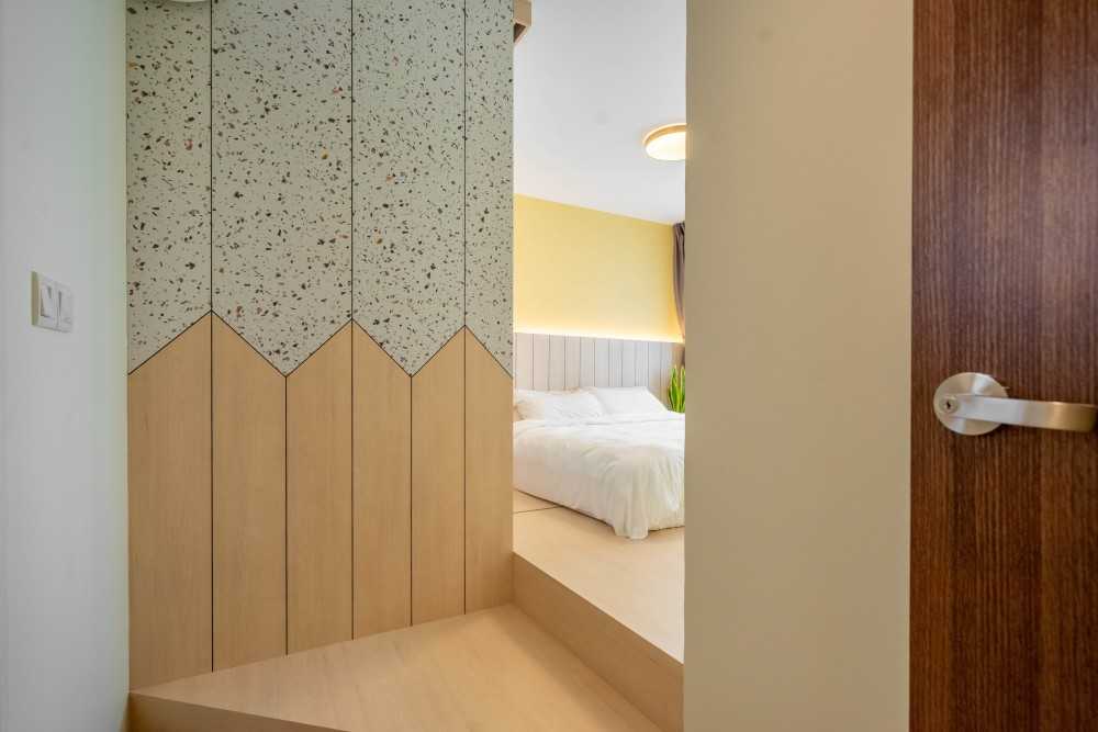 Scandinavian Bedroom with Platform Bed and Drop Ceiling