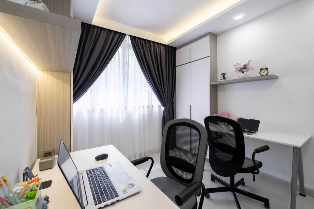 Contemporary Office with Bookshelf and Desk