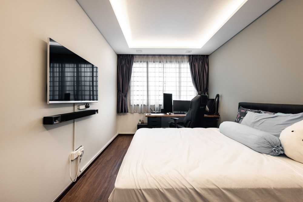 Scandinavian Bedroom with Vinyl Flooring and Cove Lighting
