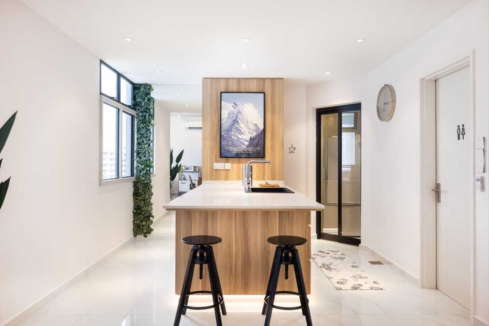 Minimalist Kitchen with Countertop and Marble Floor