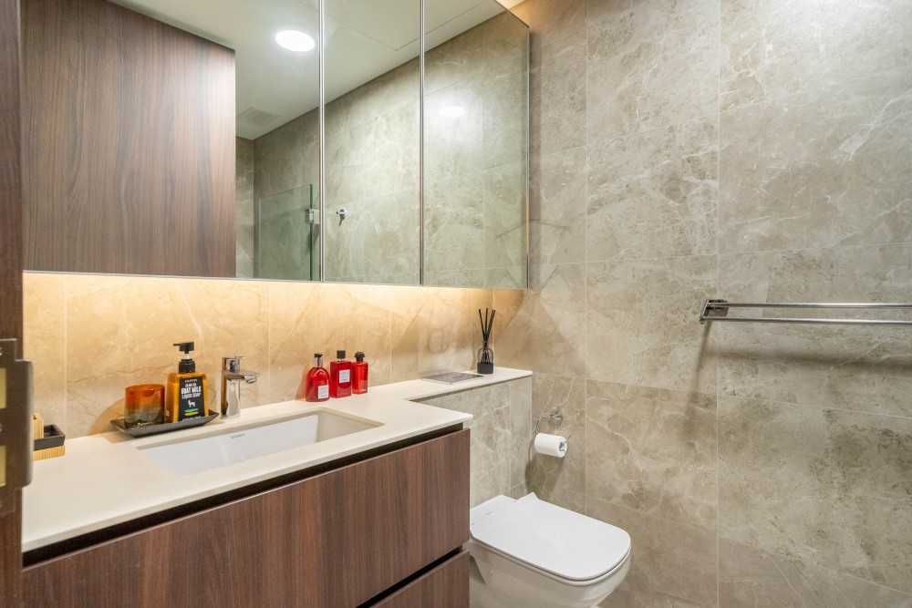 Modern Bathroom with Mirror and Shower Screen
