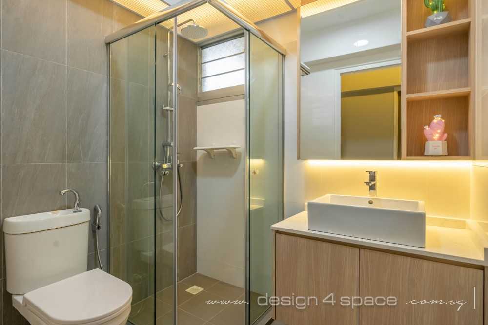 Contemporary Bathroom with Vinyl Flooring and Mirror