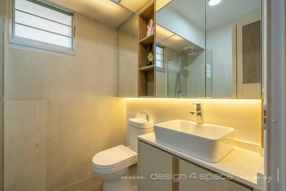 Contemporary Bathroom with Homogeneous Tiles and Mirror