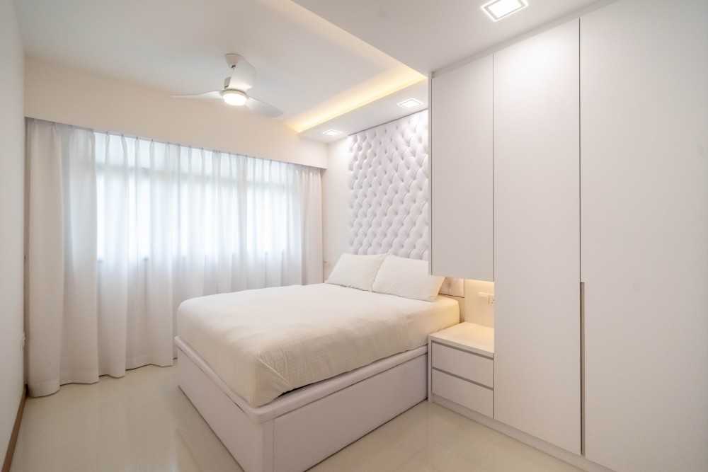 Modern Bedroom with Homogeneous Tiles and Wardrobe
