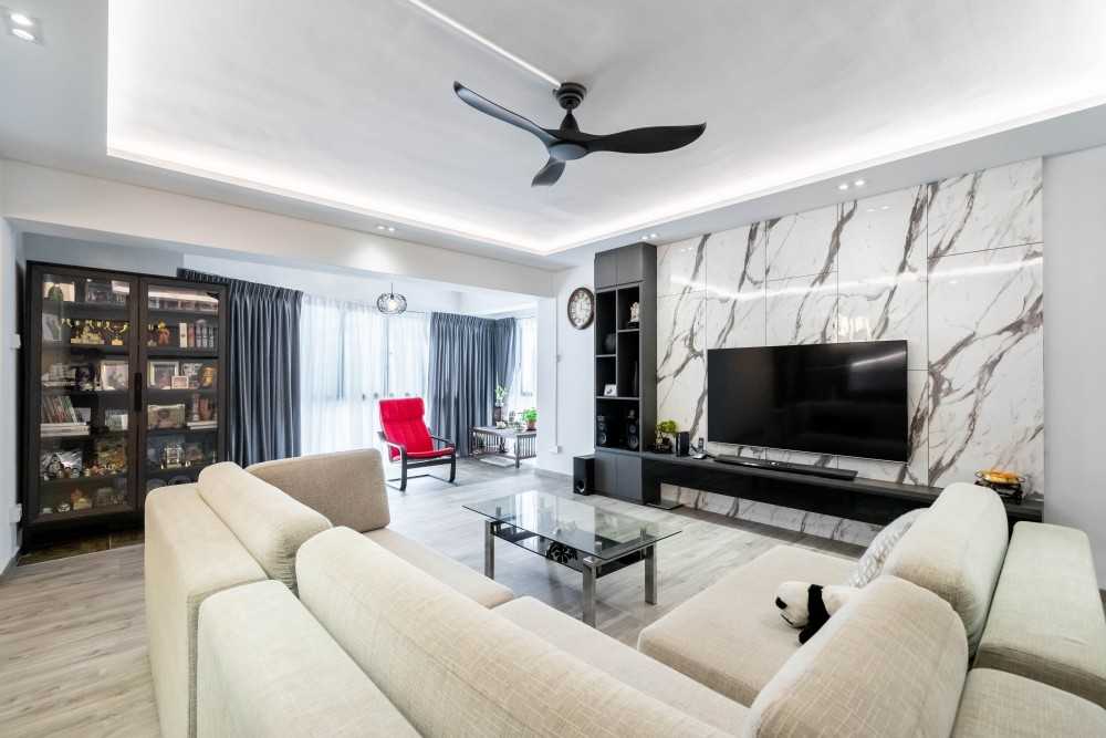 Contemporary Living Room with Sofa and Coffee Table