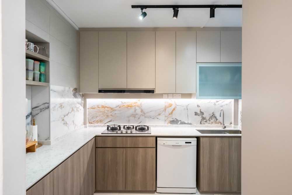 Contemporary Kitchen with Herringbone Tiling and Kitchen Window