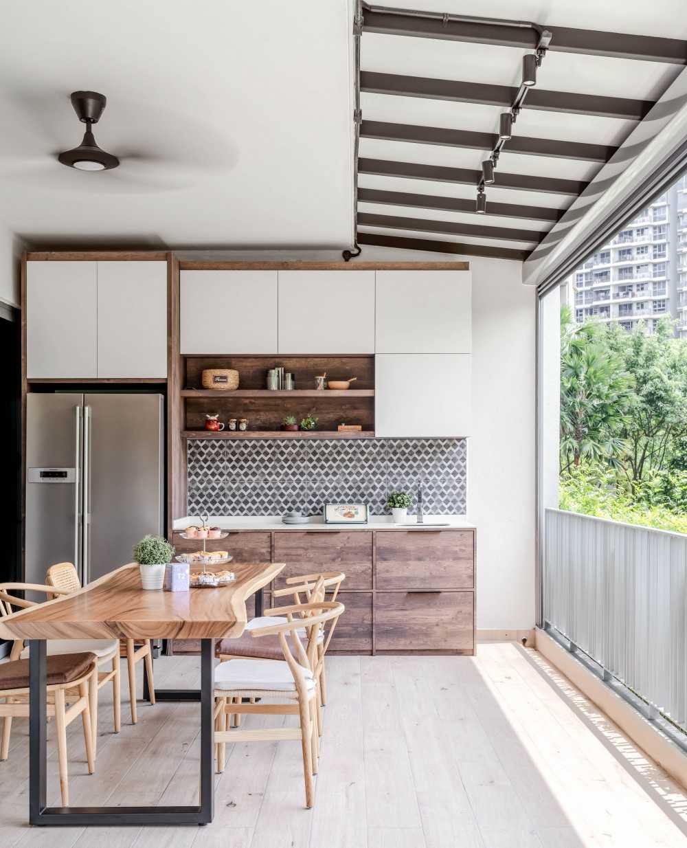 Vintage Dining Room with Dining Table and Kitchen Tap