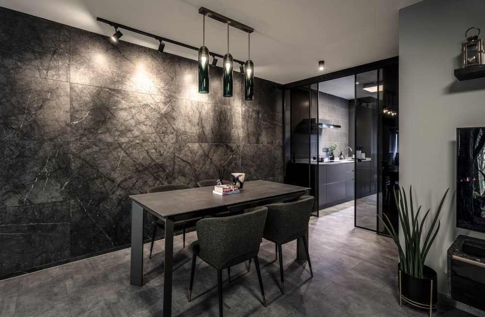 Modern Dining Room with Drop Light and Dining Table